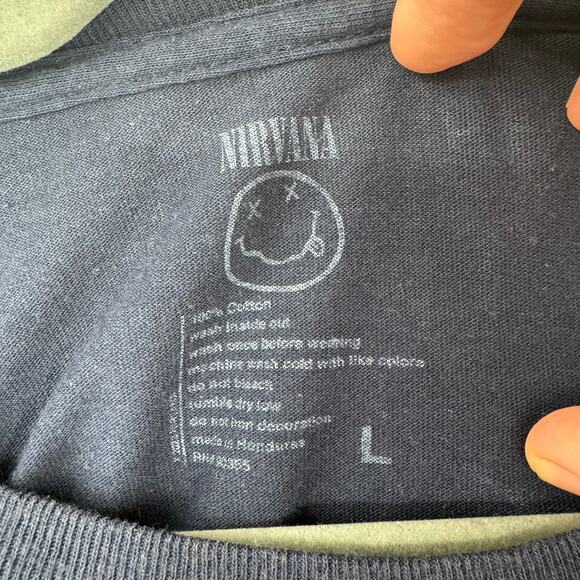 Nirvana In Utero Logo Short Sleeve T-Shirt Adult Large Navy Blue - Picture 3 of 6